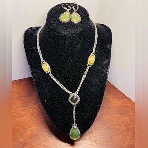 Gorgeous Xiomara Castro Silver Tone Amber Y-Necklace & Earring Set